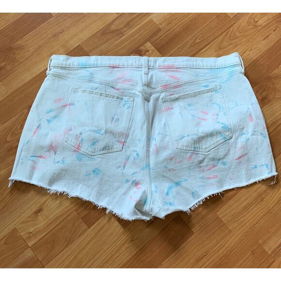 Abercrombie & Fitch white Jean Shorts - Picture 2 of 3